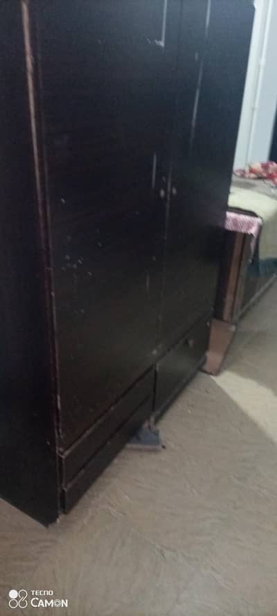 plae sheet cupboard