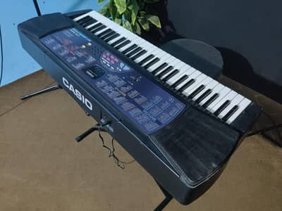 Casio CTK-560L Piano