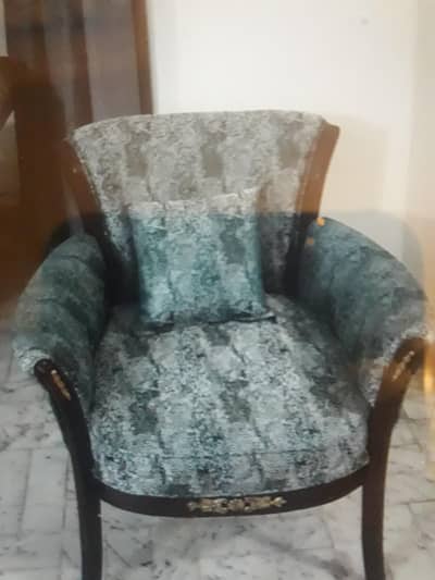 2 single seater sofa 1 couch 1 shelf