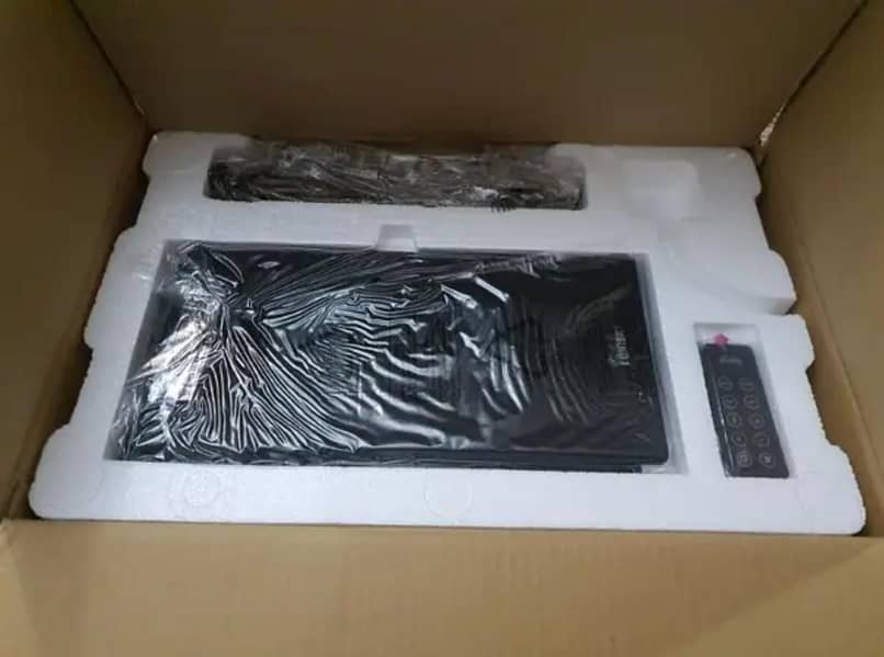 Edifier R2000DB Powered Bluetooth Bookshelf Speakers - Wooden 8