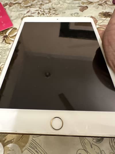 Ipad mini 4 Gold 128GB with box