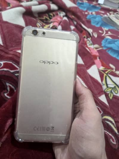 Oppo F1s