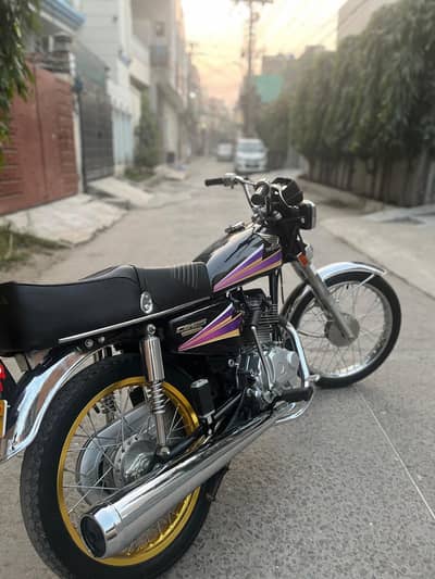 honda 125 2007 model total genuine almost