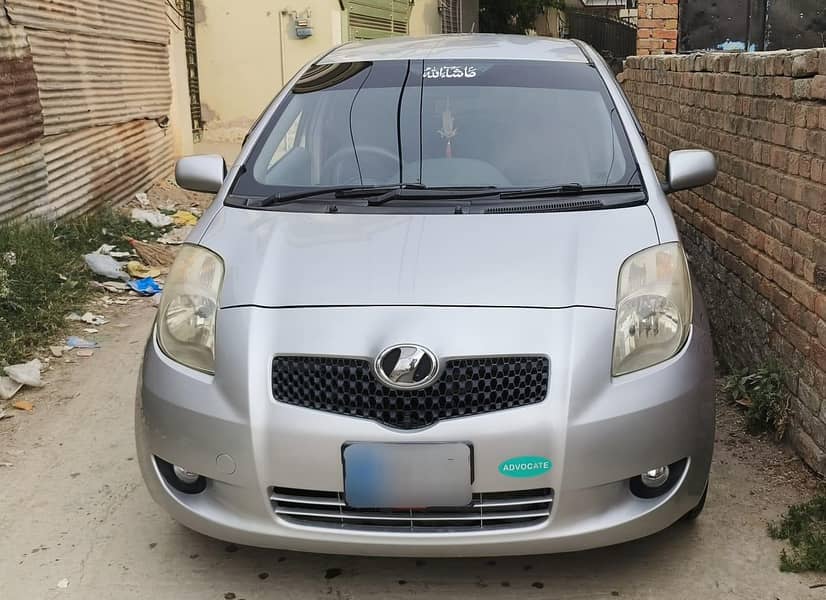 toyota vitz 1