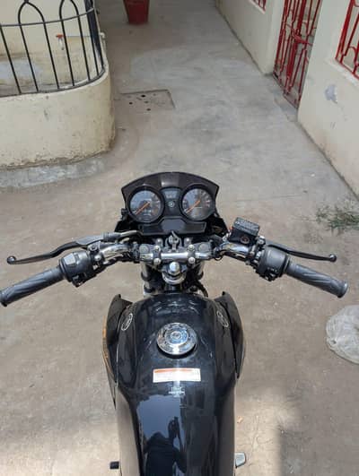 Yamaha ybr black 125 2023