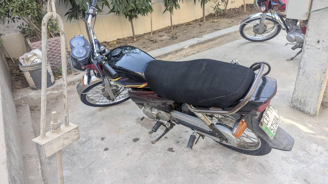 Yamaha junoon 100cc 2011 3