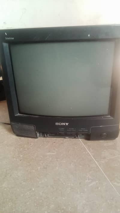 14 inch sony tv good candision