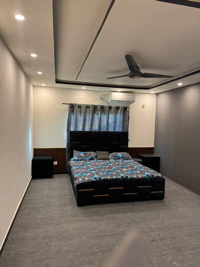 F 11 furnished 1bed tv l kitchen apartment for rent