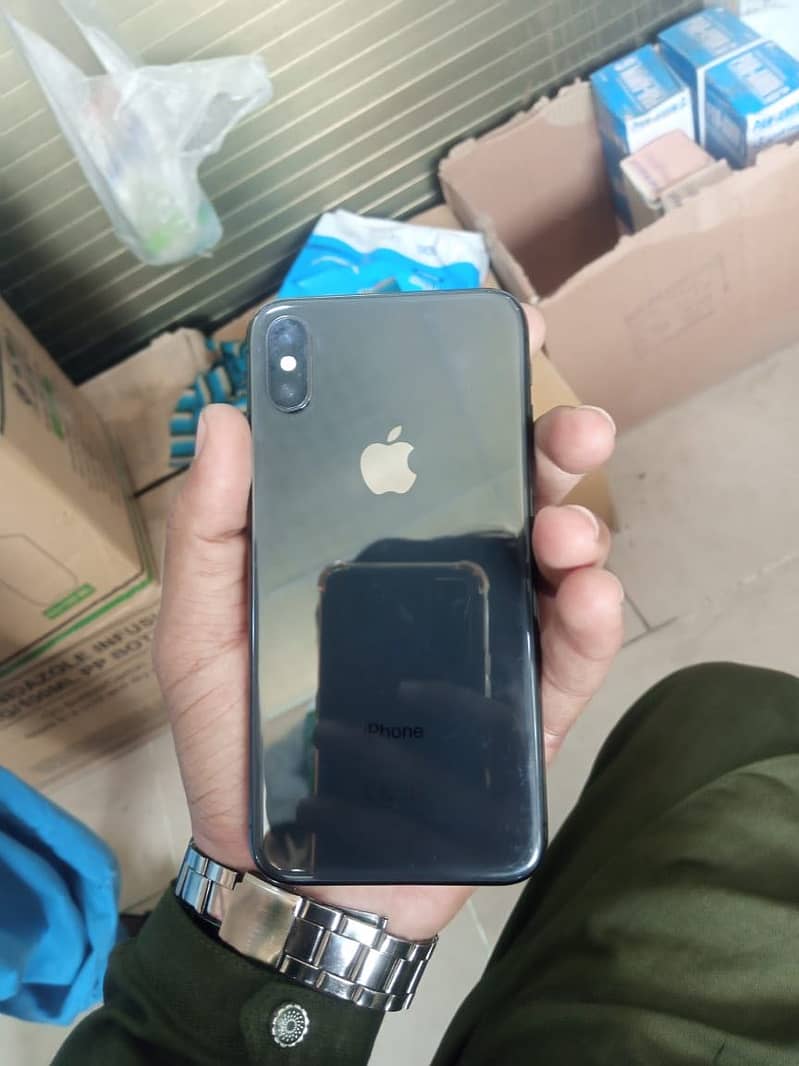 iPhone X 1
