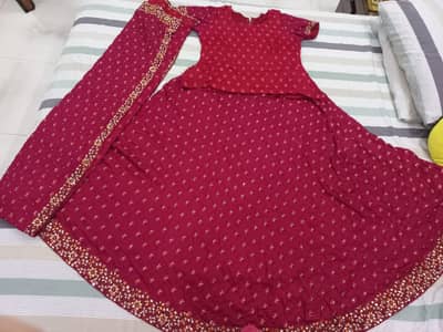 Lehanga for sale/Bridal dress/dulhan dress in resonable price.