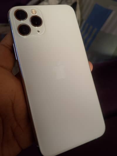 IPhone 11 Pro (Factory Unclock)