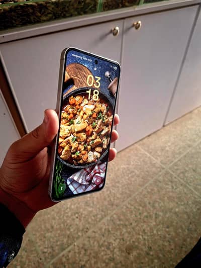 10 now 10 condition new phone battery health 100% ok mobile number