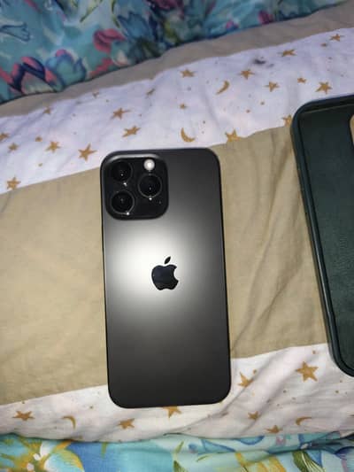 Apple iPhone 16 Pro Max