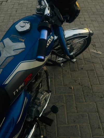 Honda 125 Model  10bay10 islamabad reg
