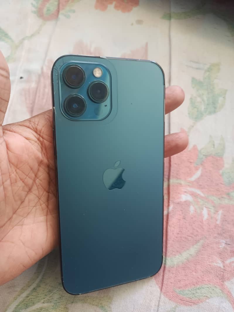 iPhone 12 Pro Max 13