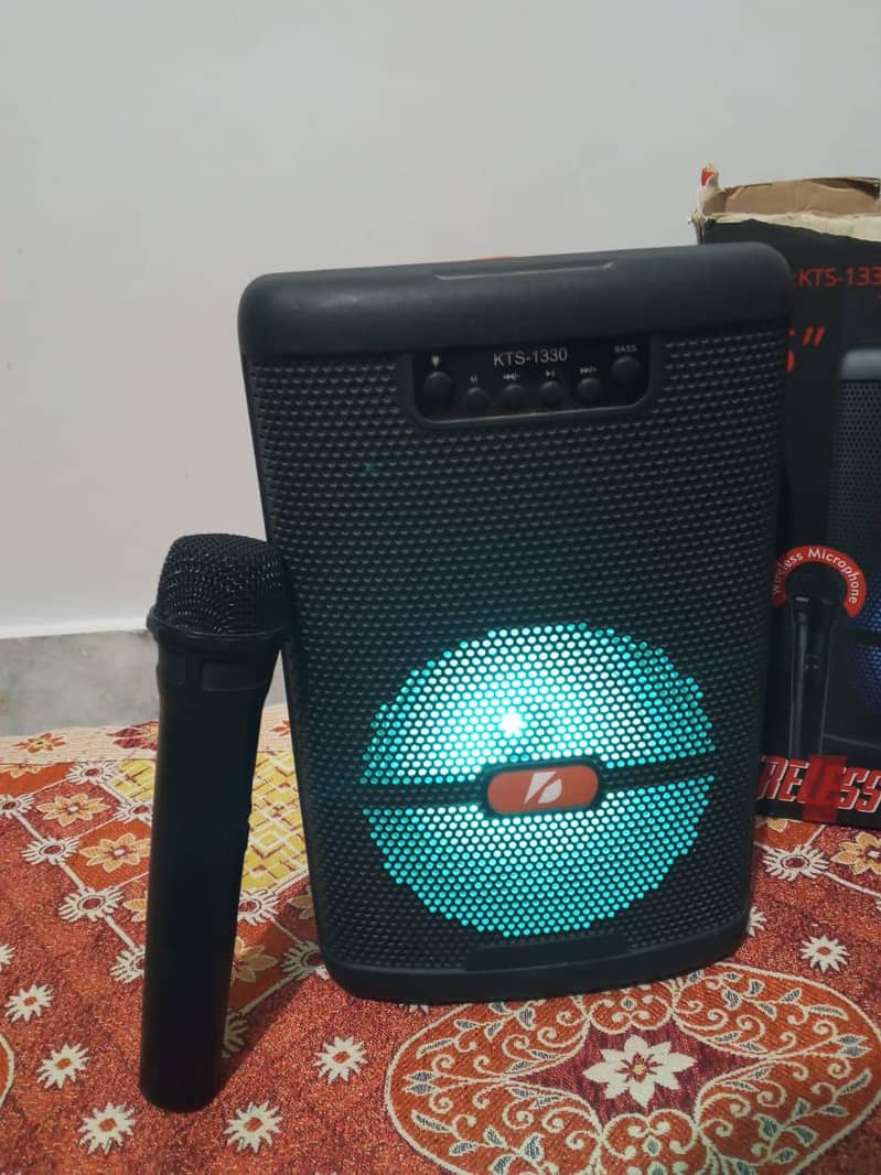 wireless speaker good condition 1