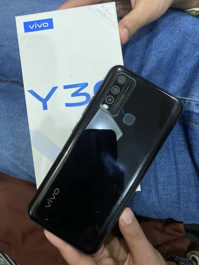 Vivo Y30 with box