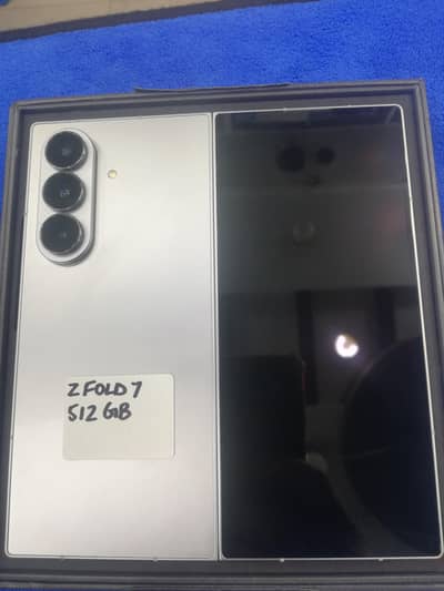 Samsung galaxy Z Fold 7 Silver 512 gb complete box