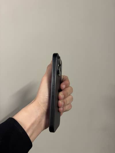 iPhone 15 pro with box