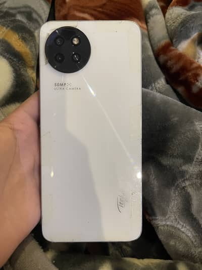 Itel s23 best for use 8+8 ram 128 rom