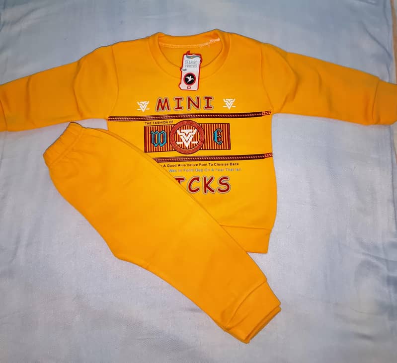 دو،تین،چار سال کے بچوں کے گرم اور آرام دہ کپڑے 8