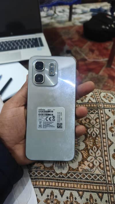witn box and charger urgent sale karna ha