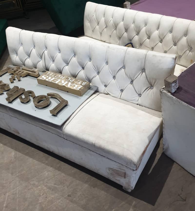 white sofa 2