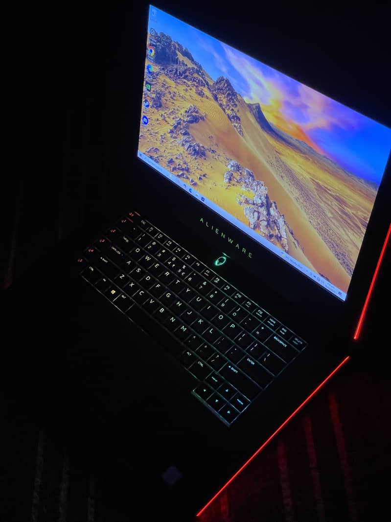 PC Portable Gaming Dell Alienware 15 R3 - Ordinateur Gamer Occasion, Bon état Général