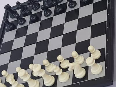 Magnetic Chess Set