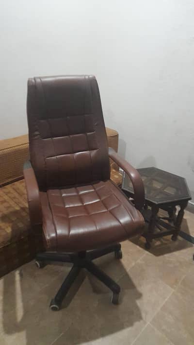 office boss chair