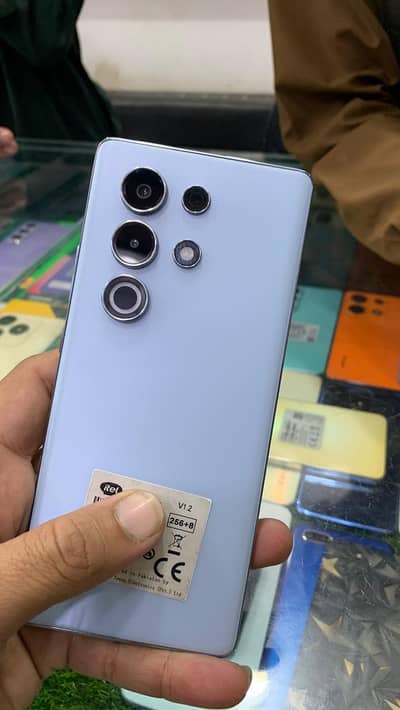 itel s25ultra 8+8/256 display finger & edge screen