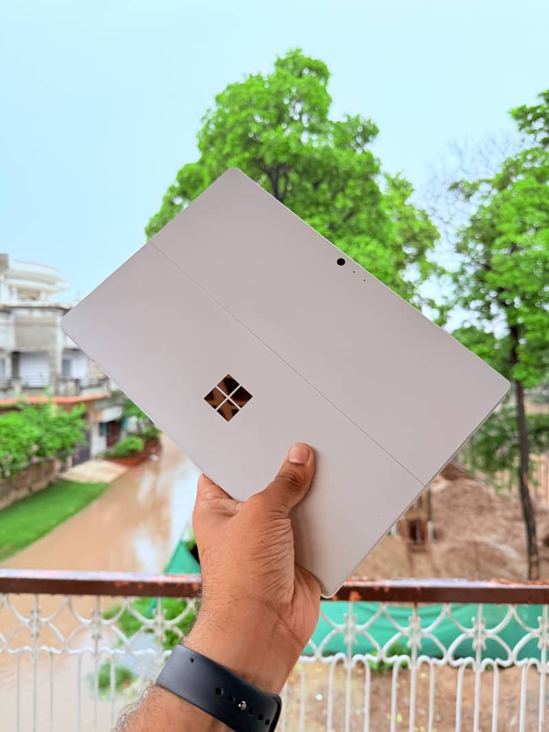 Microsoft surface pro 5 0