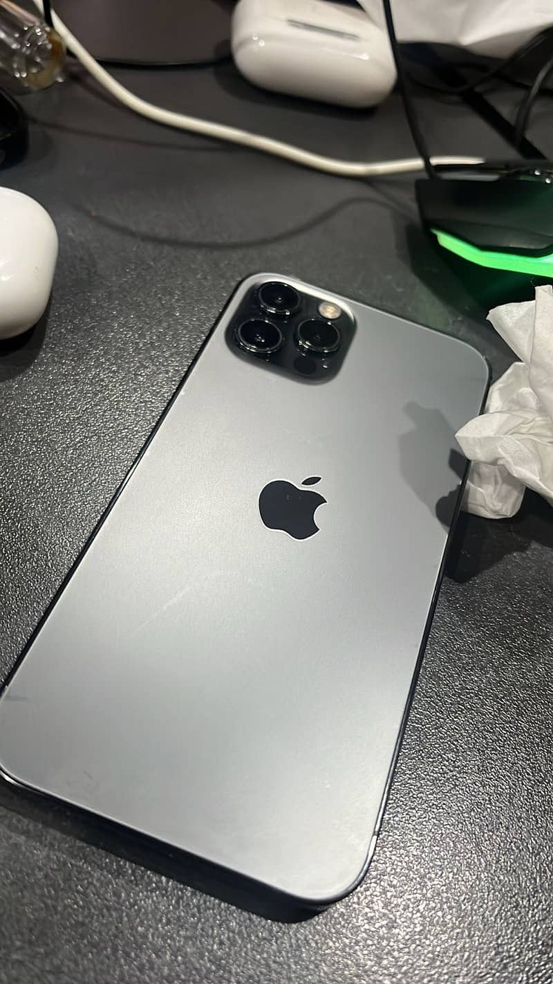 Iphone 12pro 1