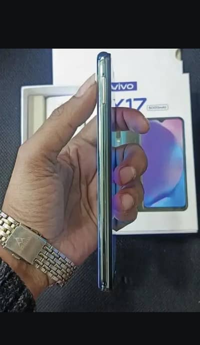 vivo y17 blue sky