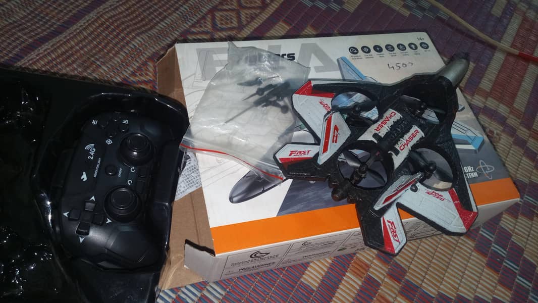 بالکل اوکے جہاز ہے ریموٹ کنٹرول ہے ایک ہفتہ استعمال نہیں ہوا ہے 0