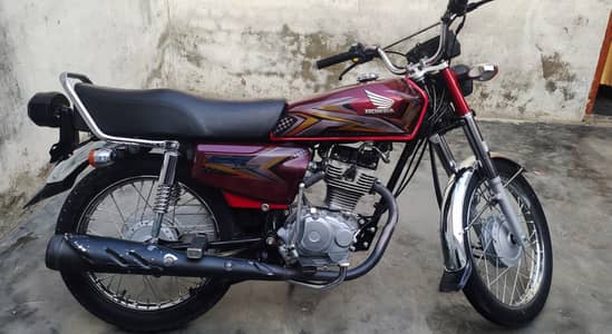 Honda CG 125 2025