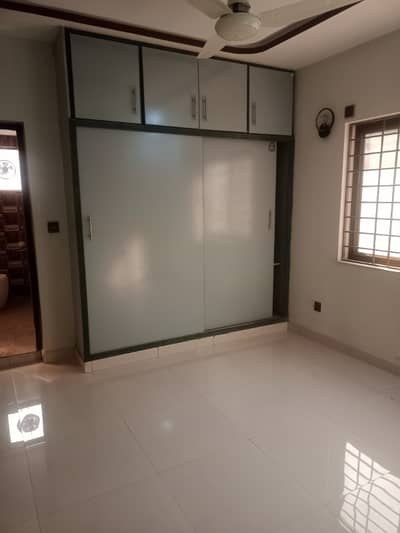 G-8/4 newly building 4 floor space