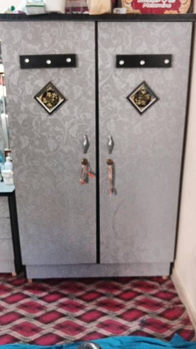 clothset & Dressing 10/10 condition