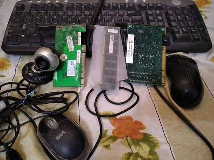 استعمال شدہ کمپیوٹر اسیسریز. مقام ماڈل کالونی ملیر کراچی 0