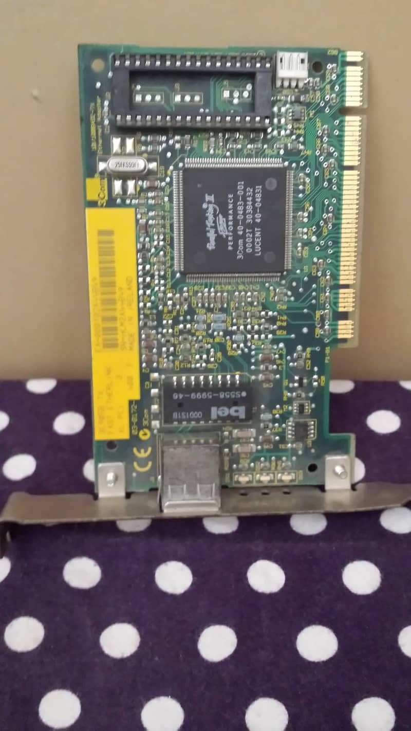 استعمال شدہ کمپیوٹر اسیسریز. مقام ماڈل کالونی ملیر کراچی 5