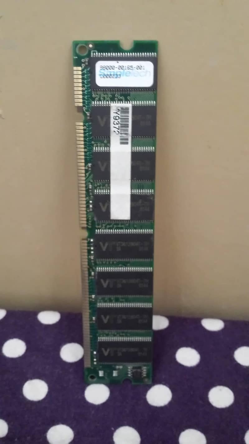 استعمال شدہ کمپیوٹر اسیسریز. مقام ماڈل کالونی ملیر کراچی 8