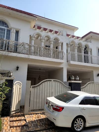 Urgent Sale 5 Marla Spanish House In Park View Housing Society Lahore.