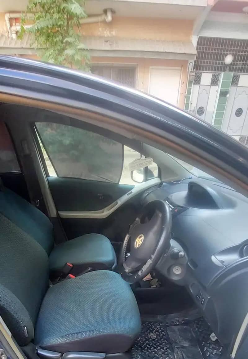 Vitz 2007 reg 2012 5