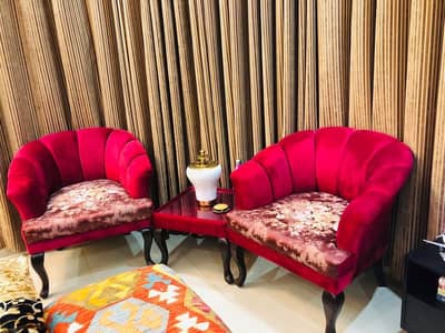 Coffee table & chair