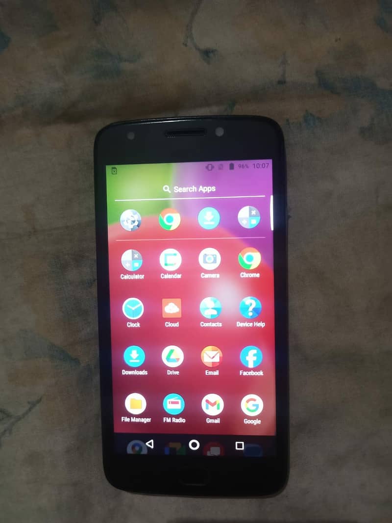 Moto E4 1