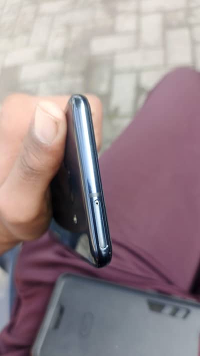 mobile sell karna he