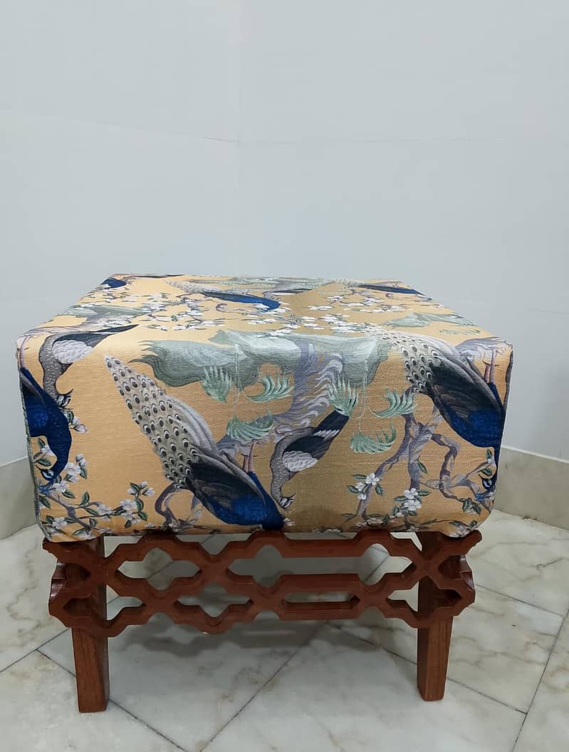 Deewan with Stool 2
