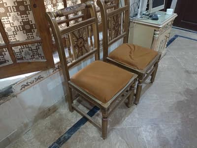 2 dinning chairs  royal designing