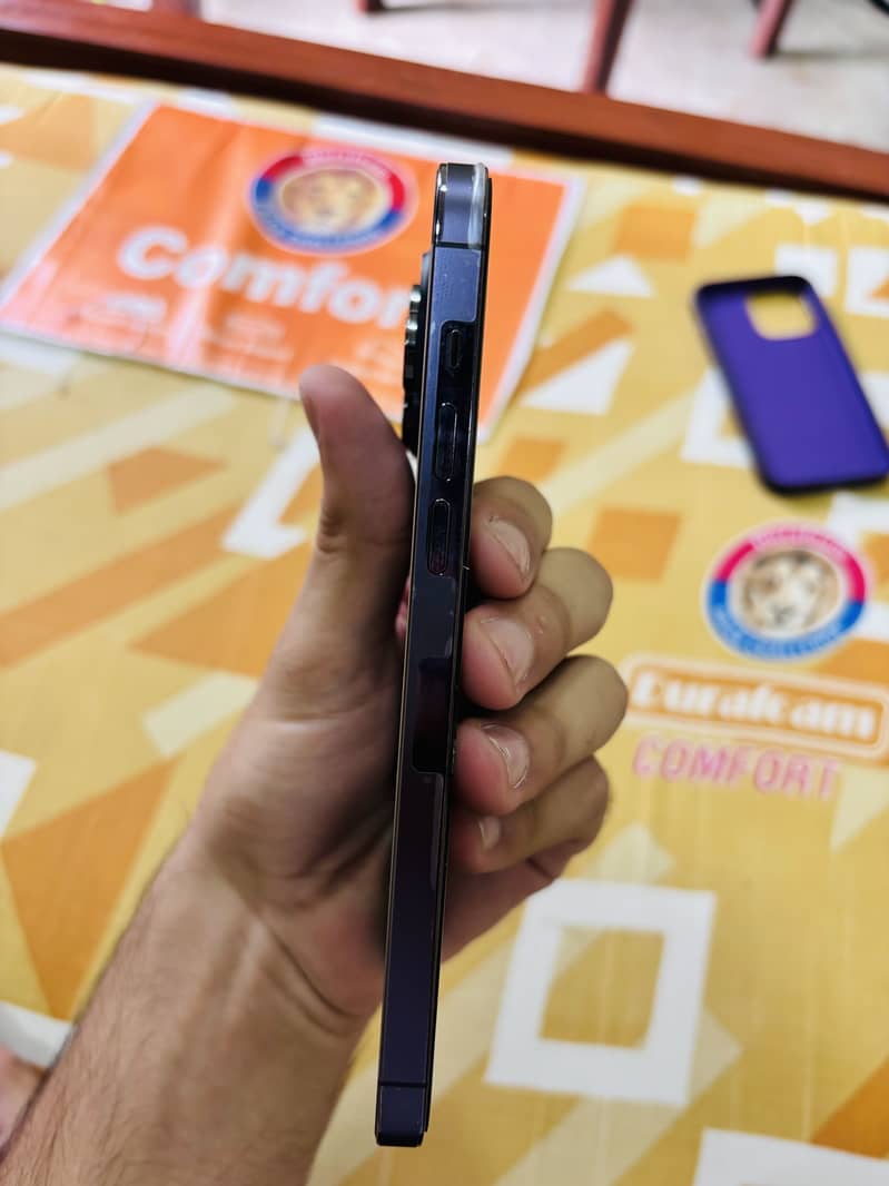 iphone 14pro max 1