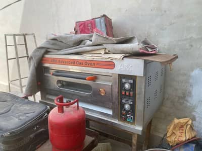 new oven or pizza pen an fryer